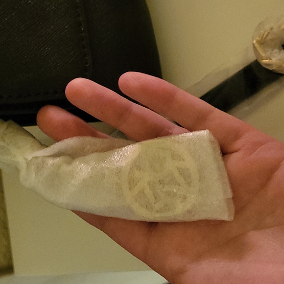 NWOT/still wrapped DKNY crossbody bag, black faux leather and gold hardware - Picture 3 of 9